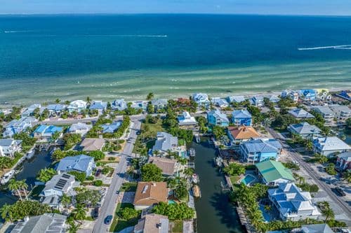 Mermaid Manor - Image 43