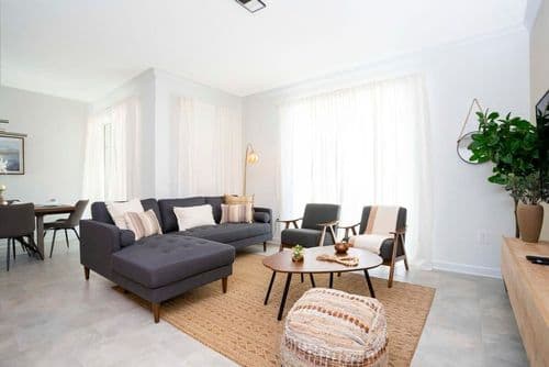 Comfy Themed Home - Image 1