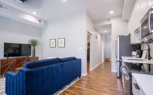 Luxe Loft - Image 2