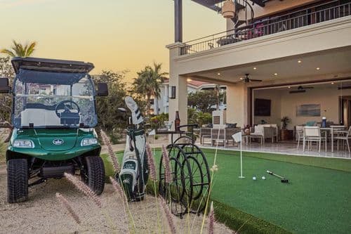 Golfer's Paradise - Image 2