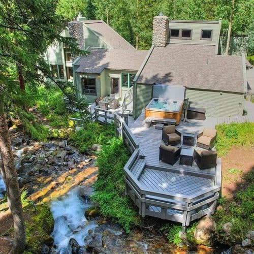 Creekside Chateau - Image 1