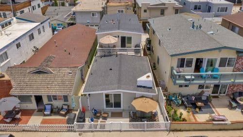 Beachcomber's Nest - Image 1