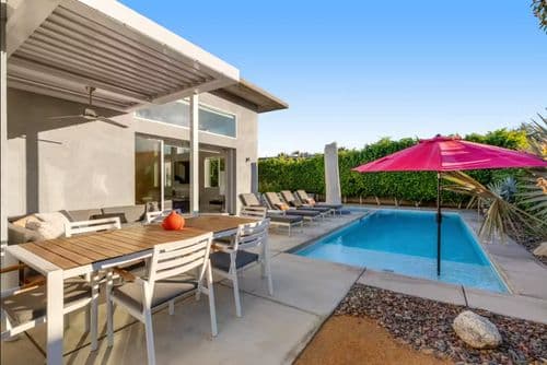 Modern Distinction Home - Image 2