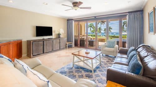Palms Residence - Image 1