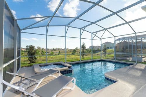 Crystal Waters Manor - Image 1