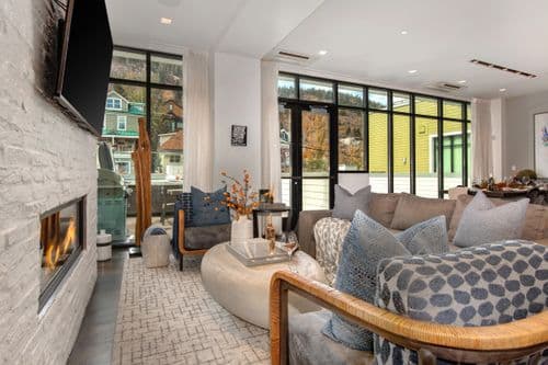 Parkite Condo #35 - Image 1