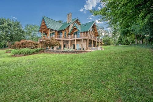 Azalea Lodge - Image 1