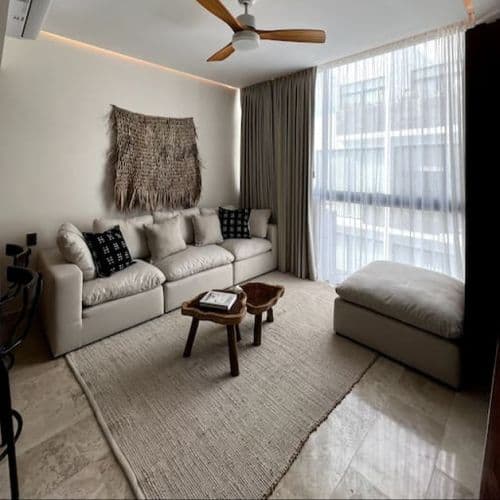 Elena Penthouse Oasis - Image 1
