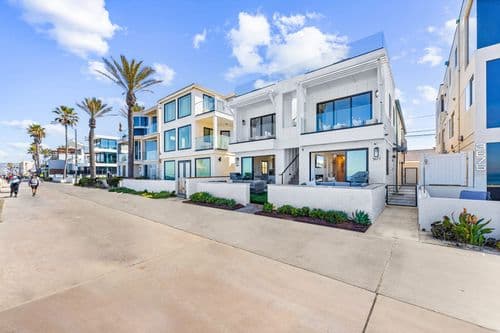 Oceanfront Masterpiece Rooftop - South - Image 2