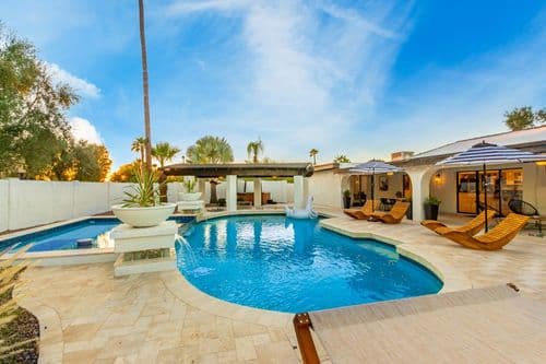 Palms Lux Place - Image 1