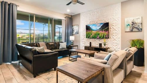 Veranda Palms Lakeview Villa - Image 1