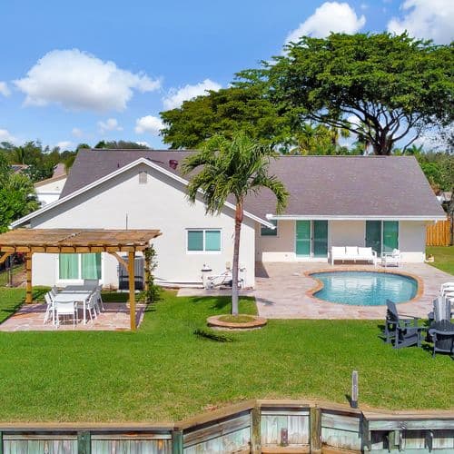 Geist Home - Image 1