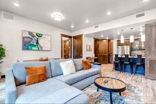 Blackstone Luxury Home - Image 2