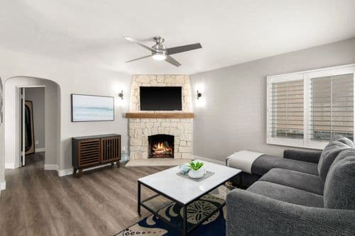 Whiting Retreat - Image 1