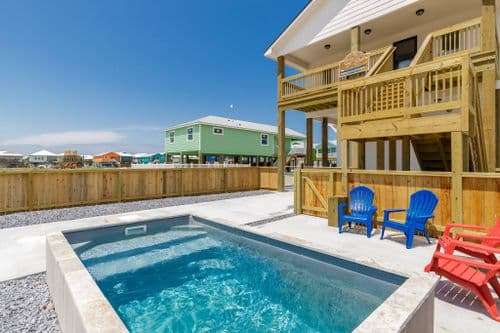 Skiff House - Image 2