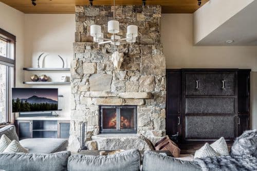 Lodgeside Home - Image 2