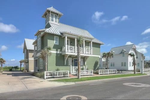 Green Turtle Cottage - Image 2