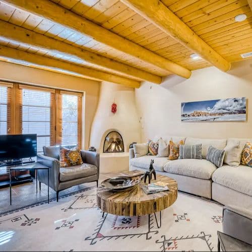 Plaza Home - Image 1