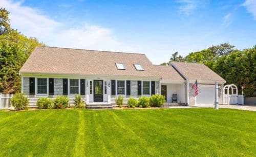 Barefoot Bungalow - Image 1