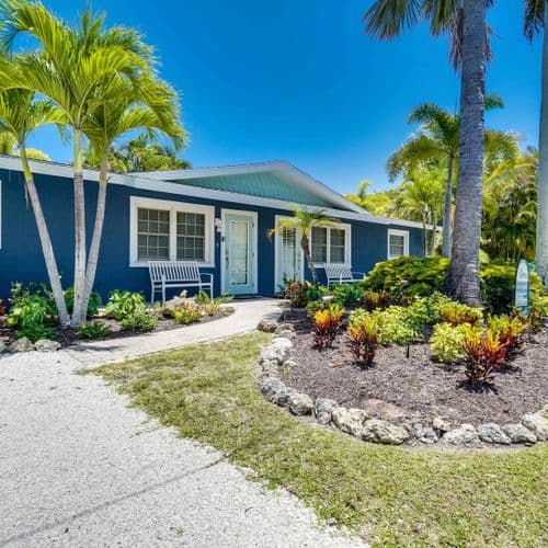 Blue Lagoon North Home - Image 1