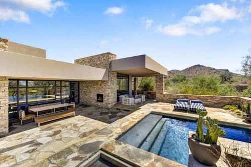 Scottsdale Desert Oasis - Image 2