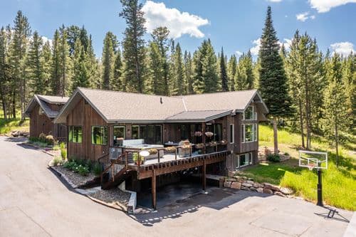 Gray Owl Retreat - Image 1