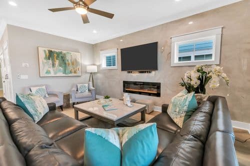 Sunshine Beach Home - Image 2