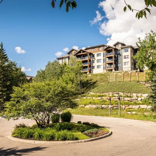 Horizon Residence 305 - Image 1