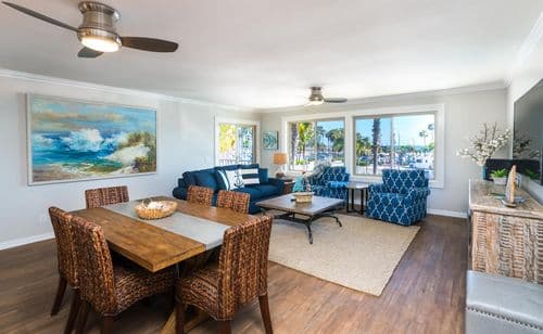 Oceanfront Breeze - Image 1