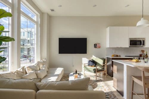 Lischey Nashville Home - Image 1