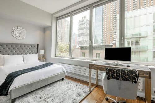 Gotham House III - Image 2