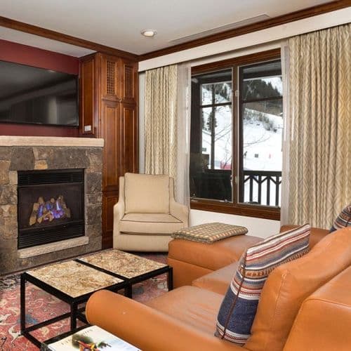 Winter Hideout at The Ritz-Carlton Club - Image 1