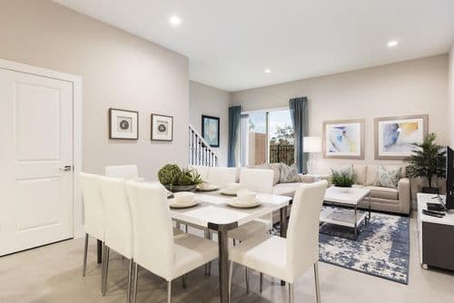 Summerville Townhome #7524 - Image 1