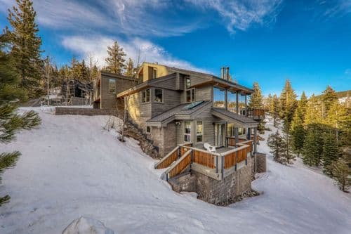Bright Alpine Retreat - Image 1
