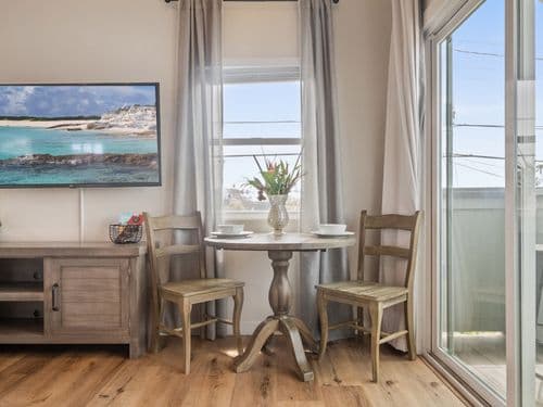 Sunset Cliffs Dream Apartment - Image 2
