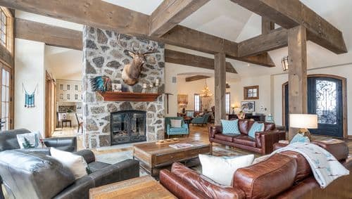 Twin Elk Lodge - Image 2