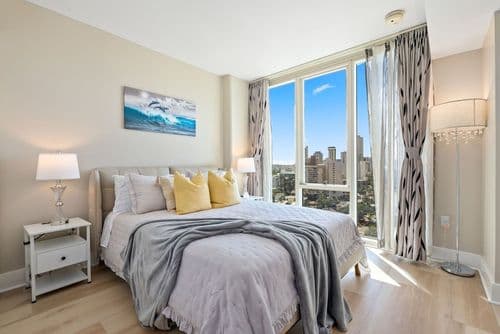 Allure Waikiki Condo - Image 2