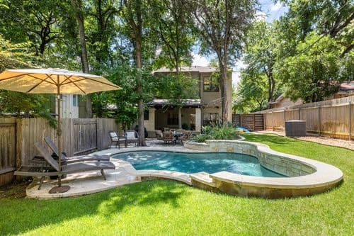 Barton Springs Oasis - Image 1