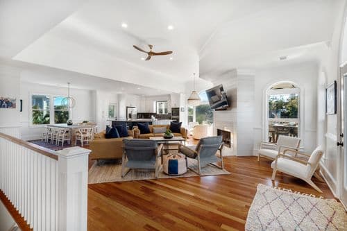 30th Avenue Villa - Image 2