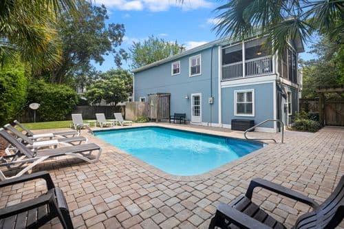 Seabreeze Bungalow - Image 1