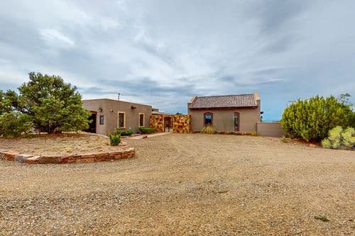 Windy Acres Retreat - Image 2