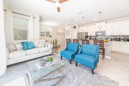 Chic Orlando Oasis - Image 2