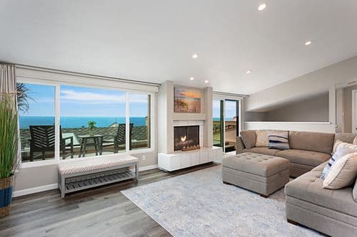Immaculate Coastal Retreat - Image 1