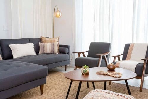 Comfy Themed Home - Image 2