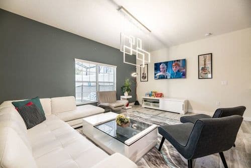 Cozy Home For Perfect Vacation - Image 2