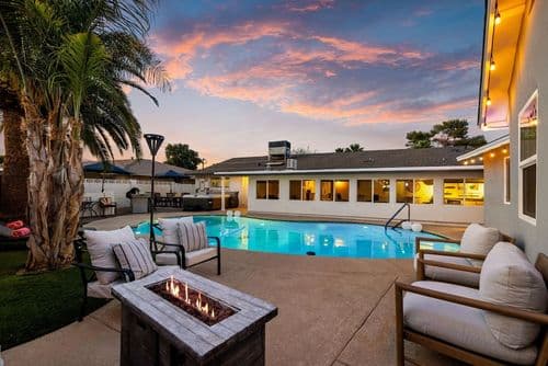 Desert Oasis Retreat - Image 1