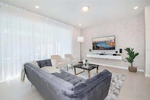 Azure Grace Villa - Image 2