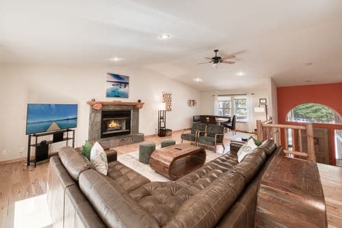 Emerald Lodge at Tahoe Park - Image 2