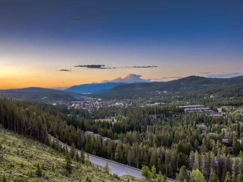 Gray Moose Place - Image 33