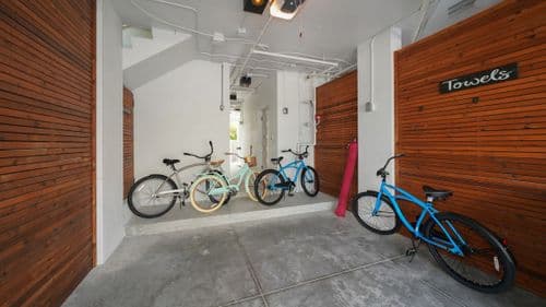 Silver Shore Home - Image 2